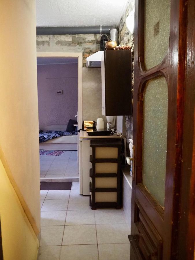 Authentic Guest Stay In The Heart Of Veliko Tarnovo Студио С Изглед Към Царевец Eksteriør bilde
